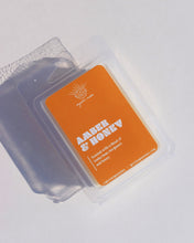 Load image into Gallery viewer, Amber &amp; Honey Wax Melt
