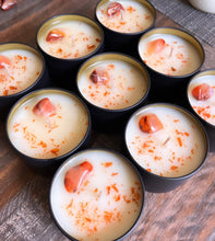 Load image into Gallery viewer, Pumpkin Spice Crystal Candle
