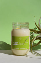 Load image into Gallery viewer, Oak and Amber Candle 16oz.
